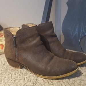 Womens lucky Brand ankle boot 8.5